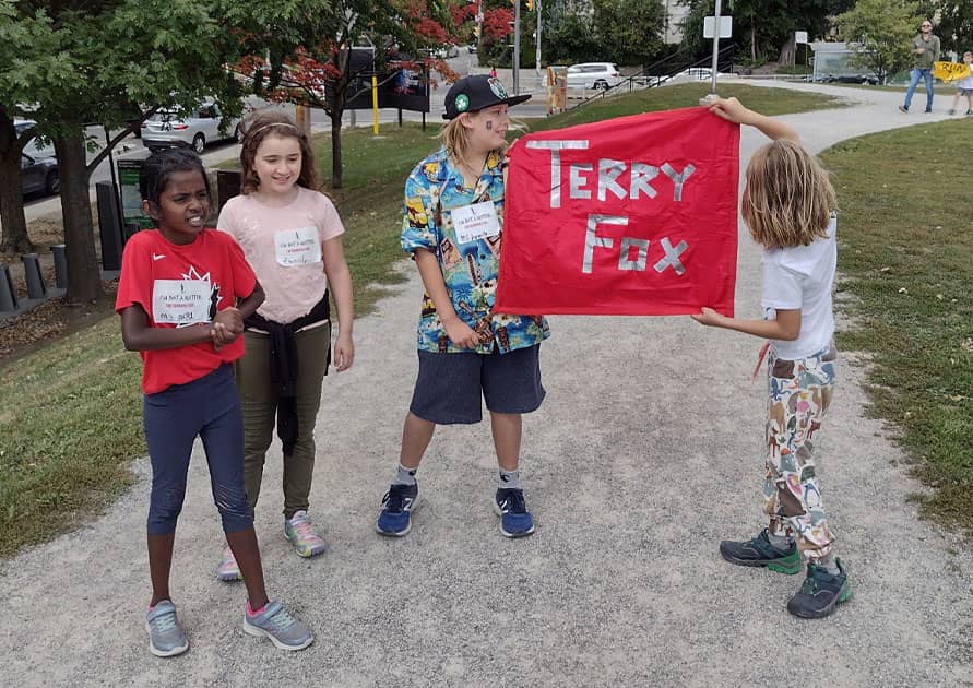 Students on Terry Fox Run